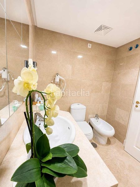 Foto 7367a0d7-de4c-40b2-a47b-2fde4ea7517c. Apartament amb calefacció piscina a San Luis de Sabinillas Manilva