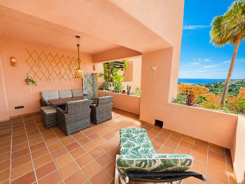 Foto 769709b5-4d29-4a8a-a1e9-08a84b68eda5. Apartament amb calefacció piscina a San Luis de Sabinillas Manilva