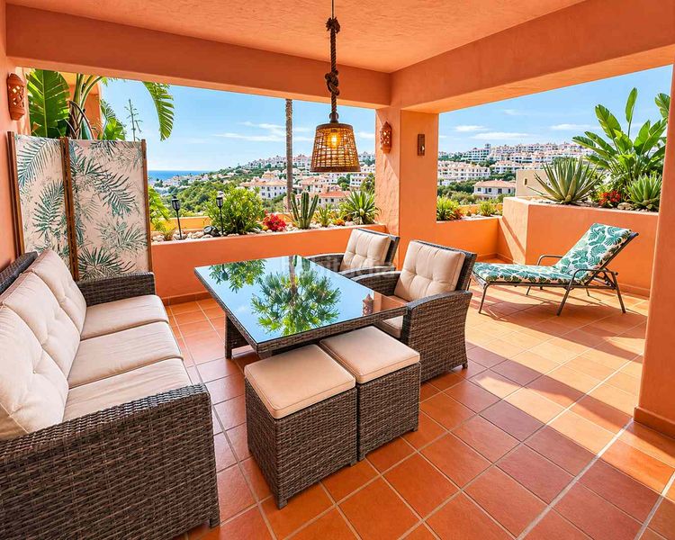 Foto d1817bf8-1c92-4f2e-b147-7e8ccc1c5eae. Apartament amb calefacció piscina a San Luis de Sabinillas Manilva