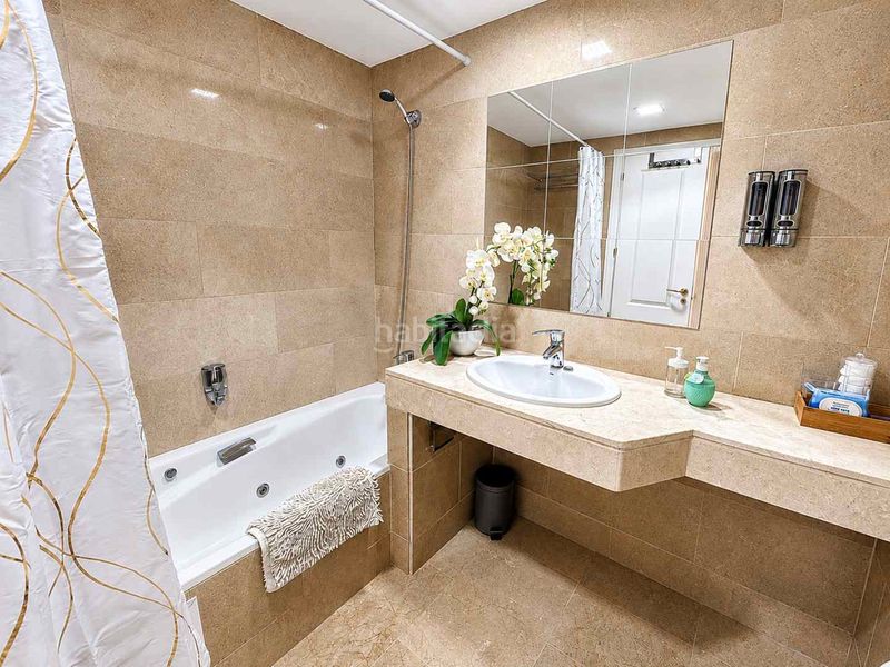 Foto fabf5c35-66c0-4dca-9109-1efebbbeb9a2. Apartament amb calefacció piscina a San Luis de Sabinillas Manilva
