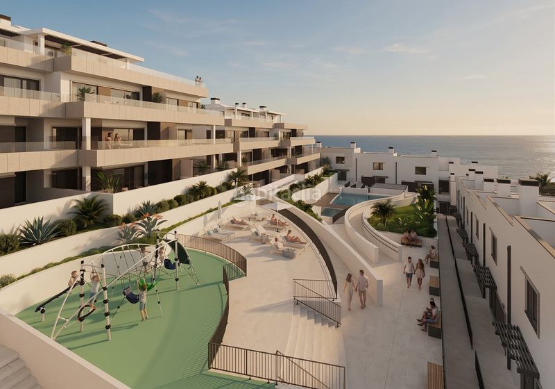 Foto 40471030-4421-46e7-9a00-74374d8bec61. Apartament amb calefacció aparcament piscina a La Alcaidesa