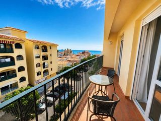 Rent Apartment in San Luis de Sabinillas. Apartamento con vistas al mar y a pasos de la playa en sabinilla