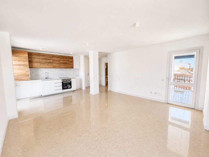 Foto 0326d904-164a-48ea-87ff-dfbcfe878368. Apartament amb piscina a San Luis de Sabinillas Manilva