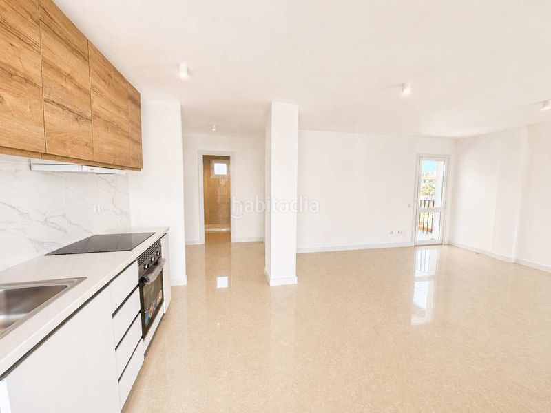 Foto 65b62882-6f6b-4ec9-a170-8112145aed23. Apartament amb piscina a San Luis de Sabinillas Manilva