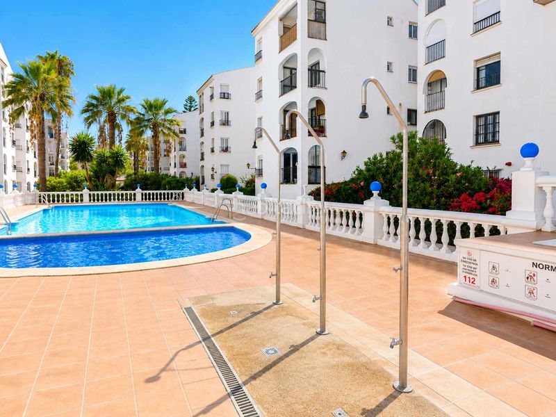 Foto ea936e57-03d9-4955-9f7a-cd4824f5578f. Apartament amb piscina a San Luis de Sabinillas Manilva