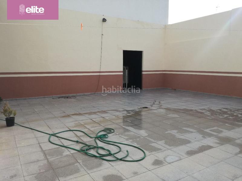 Foto b2248b2c-542e-4286-8980-e04aec89a9cd. Haus mit heizung parking in Caballero Bonald-S. José Obrero-Guadalcacín Jerez de la Frontera