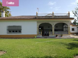 Xalet a Arcos de la Frontera. Chalet en venta en arcos