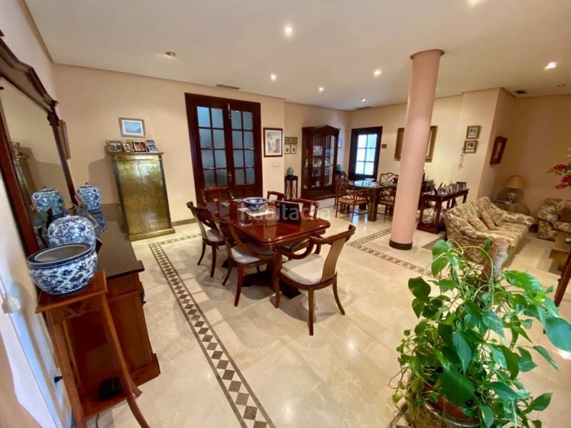Foto 1ce3984f-0ef2-4c5e-bf44-866342cf23da. Chalet magnifico chalet proximo avenida alvaro domecq en Jerez de la Frontera