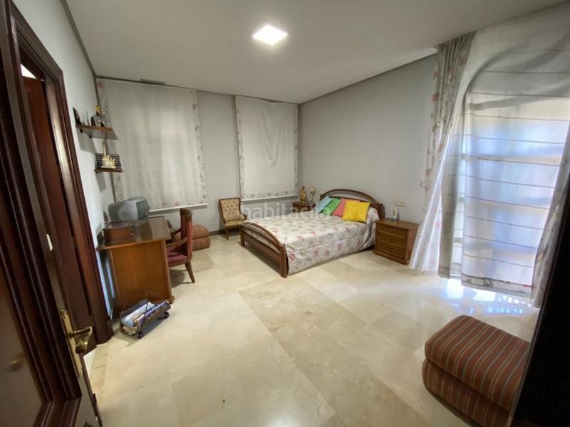 Foto 8a64dec2-f9d7-426a-9fc7-6403a0648aab. Chalet magnifico chalet proximo avenida alvaro domecq en Jerez de la Frontera