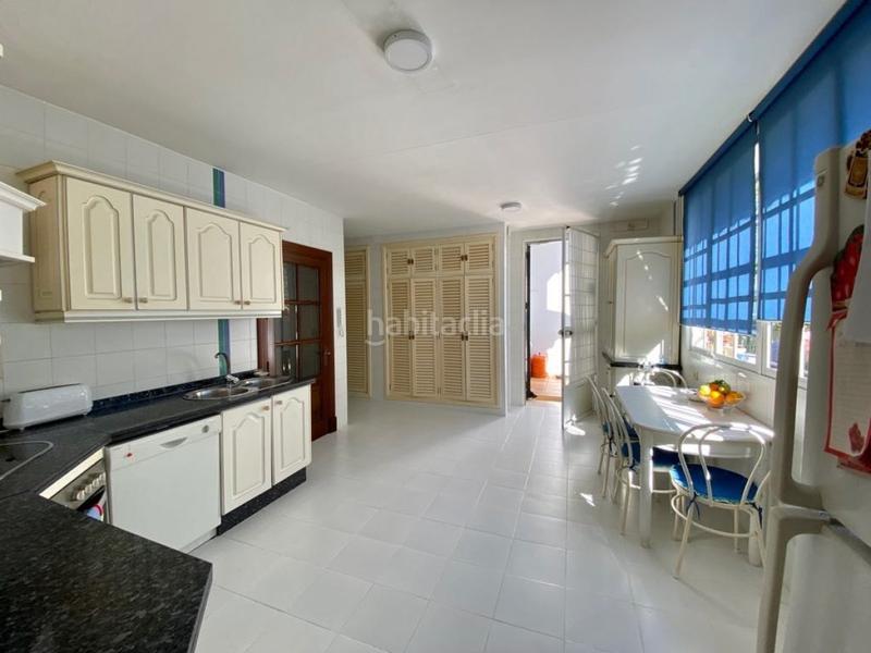 Foto b15cf642-75b3-4a8c-aba6-4bcd52c58d59. Chalet magnifico chalet proximo avenida alvaro domecq en Jerez de la Frontera