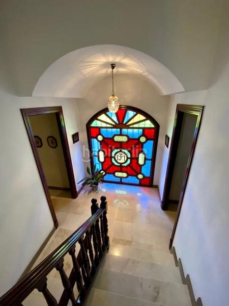 Foto b7f83ef6-424c-4afb-b501-3cb403b50876. Chalet magnifico chalet proximo avenida alvaro domecq en Jerez de la Frontera