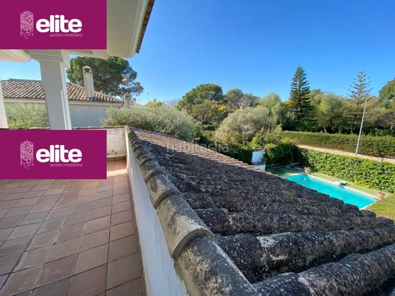 Foto d0e78e3b-e192-41ad-9fee-2de8f559db6a. Chalet magnifico chalet proximo avenida alvaro domecq en Jerez de la Frontera