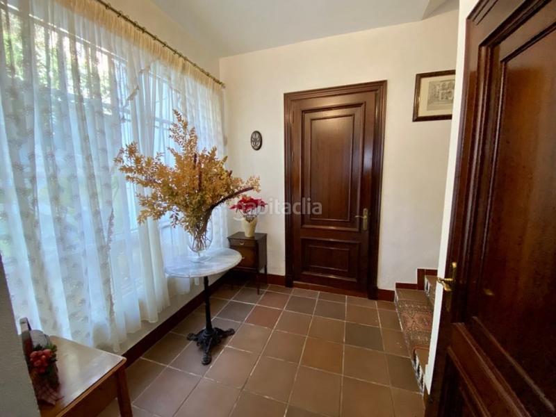 Foto fdbde394-5793-4f1c-b5d9-b2a32ca92e69. Chalet magnifico chalet proximo avenida alvaro domecq en Jerez de la Frontera