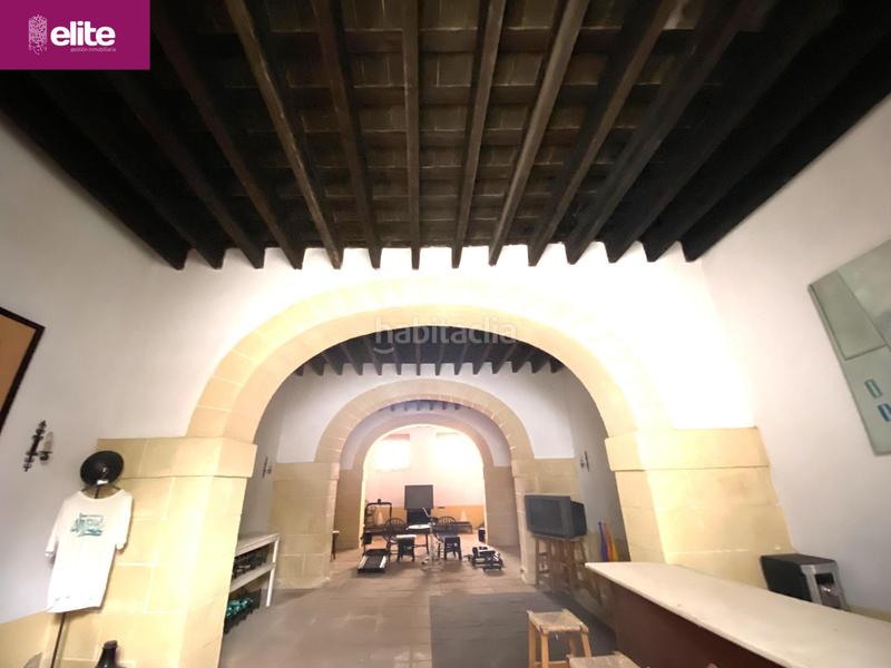 Foto 1d0724c2-7c1a-4d33-96af-d12b31b79118. Casa amb aparcament a Centro Jerez de la Frontera