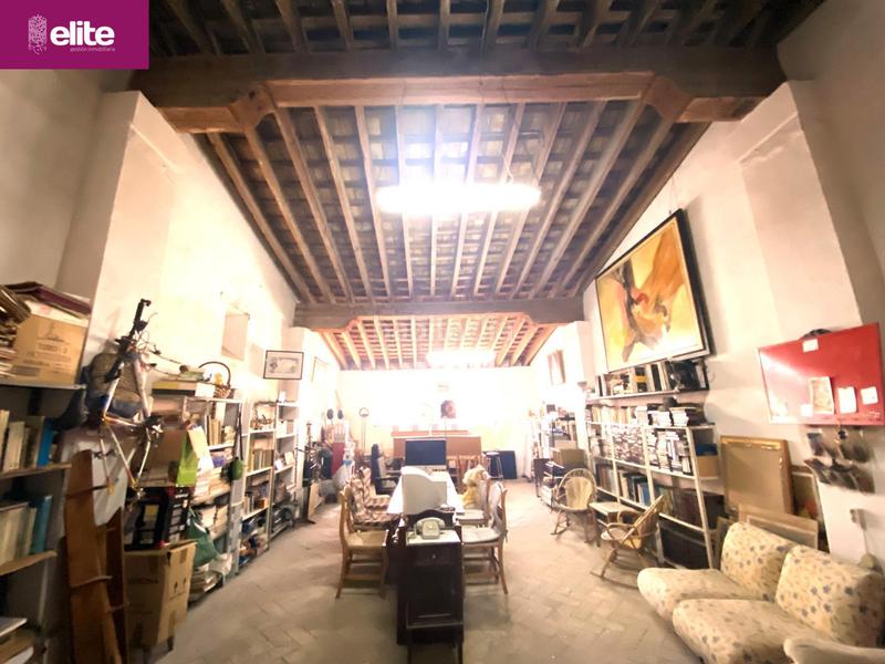 Foto 62e06358-d23a-4a02-9601-7dd776d894bb. Casa amb aparcament a Centro Jerez de la Frontera