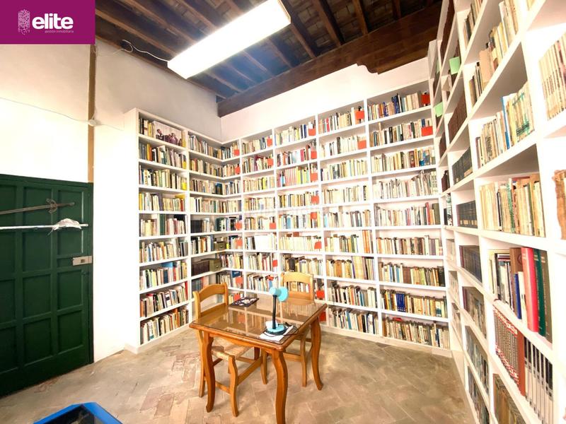 Foto af363fd8-b317-42dd-ab31-7562963e0a05. Casa amb aparcament a Centro Jerez de la Frontera