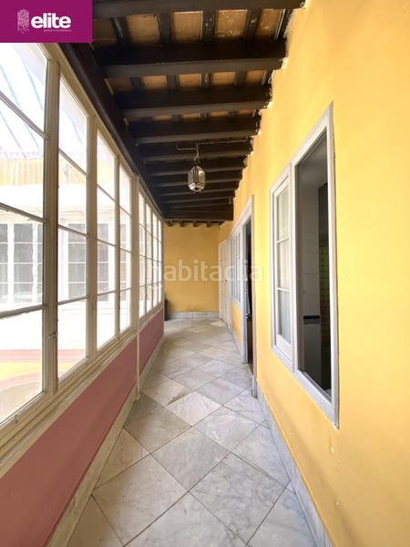 Foto d9fcd982-18a4-4d3c-9f07-f5ded8f1b3b5. Casa amb aparcament a Centro Jerez de la Frontera