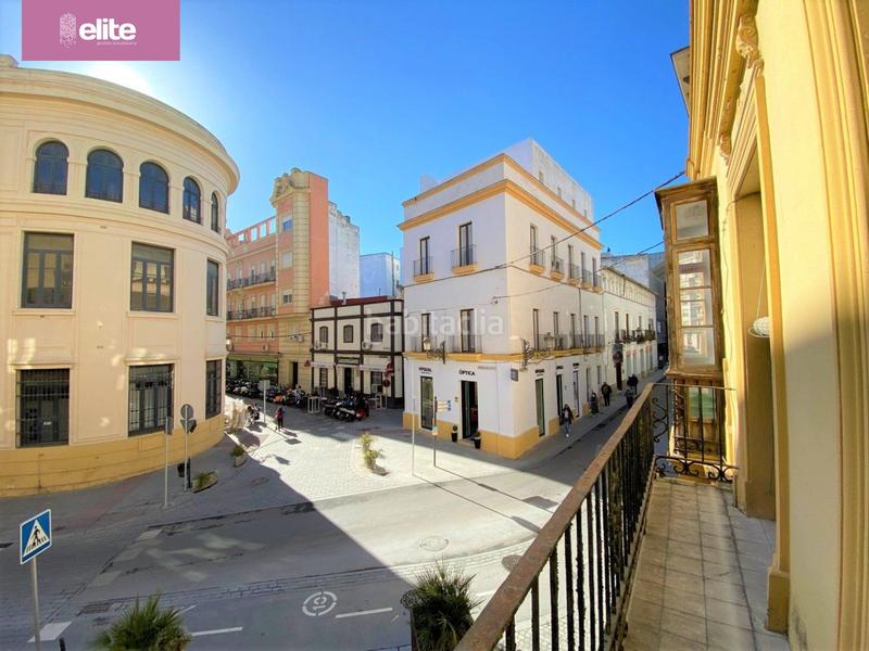Foto c51dc212-fd2b-4859-a2ea-f4fd4cdc1ea1. Casa magnifica casa en el Centro de jerez en Centro Jerez de la Frontera