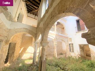 Casa a Centro. Oportunidad de inversion magnifico palacete señorial  en el cent