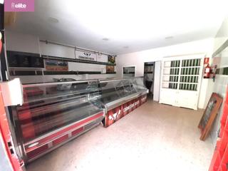 Alquiler Local Comercial en Vallesequillo. Estupendo local en madre de dios  rodeado de todo tipo de negoci