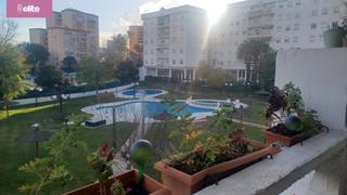 Pis en El Altillo. Fantastico piso en el altillo con piscina