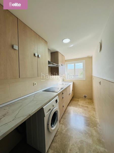 Foto 840e2e22-7400-4fd0-b3ae-6d27c866fbb9. Piso precioso piso en edificio pizarro con piscina en Jerez de la Frontera