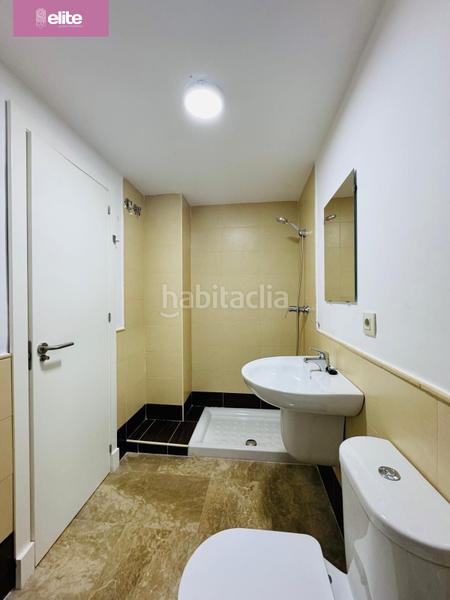 Foto ac661da1-e62d-4a85-b412-50b2dd775b1c. Piso precioso piso en edificio pizarro con piscina en Jerez de la Frontera