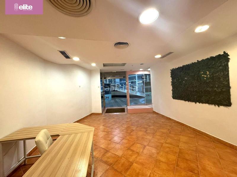 Foto addb33f0-8c5b-4edb-9b9e-277b31c1b62e. Alquiler local comercial  en zona Centro de 2 plantas en Jerez de la Frontera