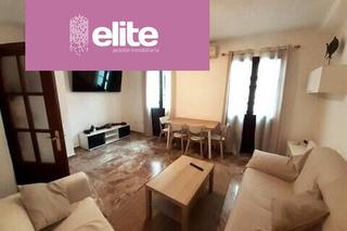 Miete Etagenwohnung in Centro. Piso en alquiler en el centro de octubre a junio