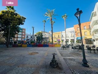 Appartamento in Centro. Oportunidad de inversion piso en el centro de jerez