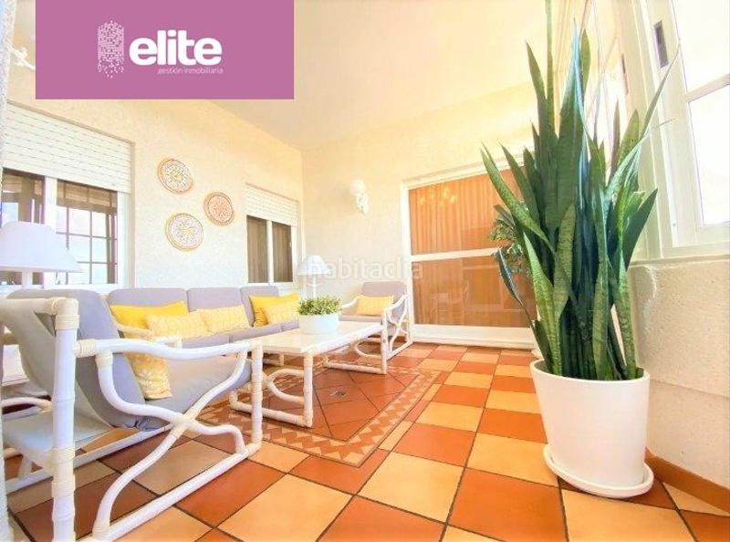 Foto 20cc04e5-1056-40c3-b6d4-ef253134b226. Piso maravilloso piso en El Altillo con piscina en Jerez de la Frontera