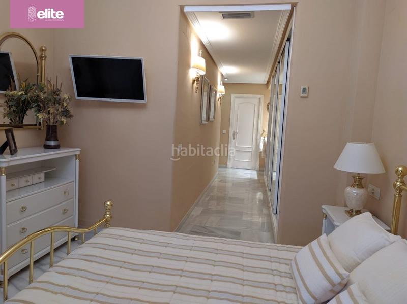 Foto 3ec89228-d633-45ca-b5e1-a9b957cc3820. Piso maravilloso piso en El Altillo con piscina en Jerez de la Frontera