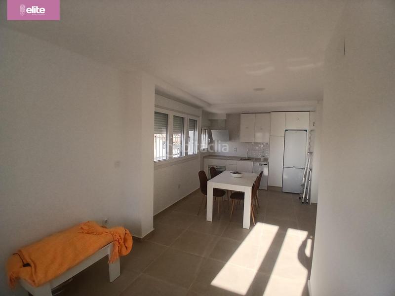 Foto 2a91f3d2-b278-4900-8be4-7951f277447d. Alquiler piso estupendo piso en pleno Centro de jerez, no disponible hasta enero en Jerez de la Frontera