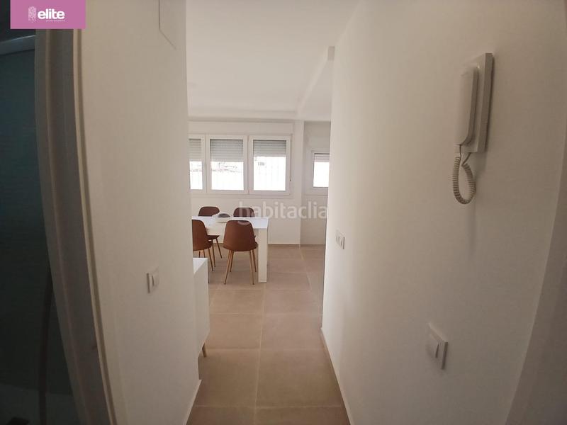 Foto ea46fed1-5fad-42c2-bc3c-eec86d08e4d2. Alquiler piso estupendo piso en pleno Centro de jerez, no disponible hasta enero en Jerez de la Frontera