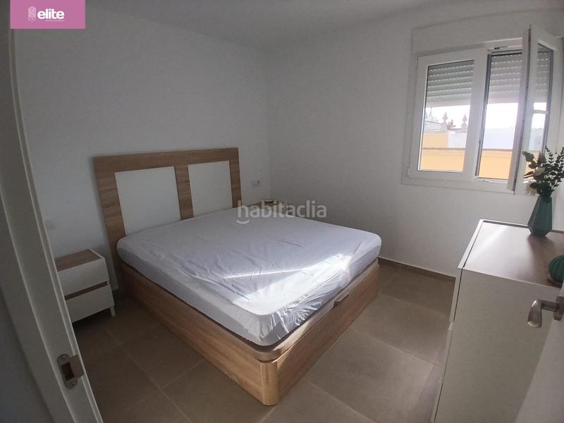 Foto 0323daca-eb1b-4d80-b8d0-3dacaa5a9f1b. Rent flat in Centro Jerez de la Frontera