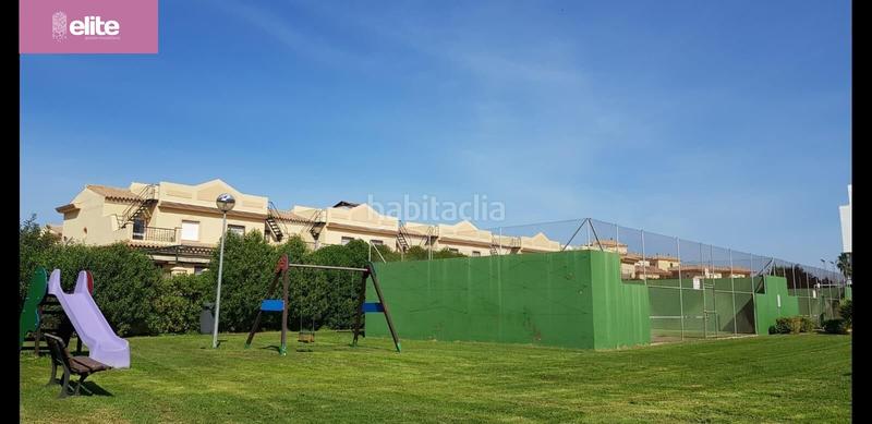 Foto 473b1a7d-bc11-4fca-80b3-6094c76595fc. Location duplex avec parking piscine dans Costa Ballena - Largo norte Rota