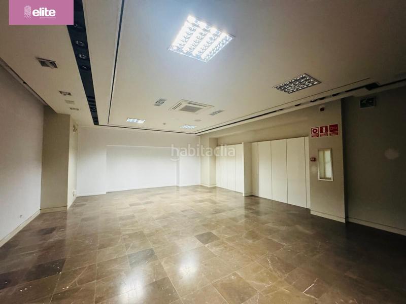 Foto 0b45ab39-eee0-46f2-a8d1-9601593cca73. Location local commercial dans Centro Jerez de la Frontera