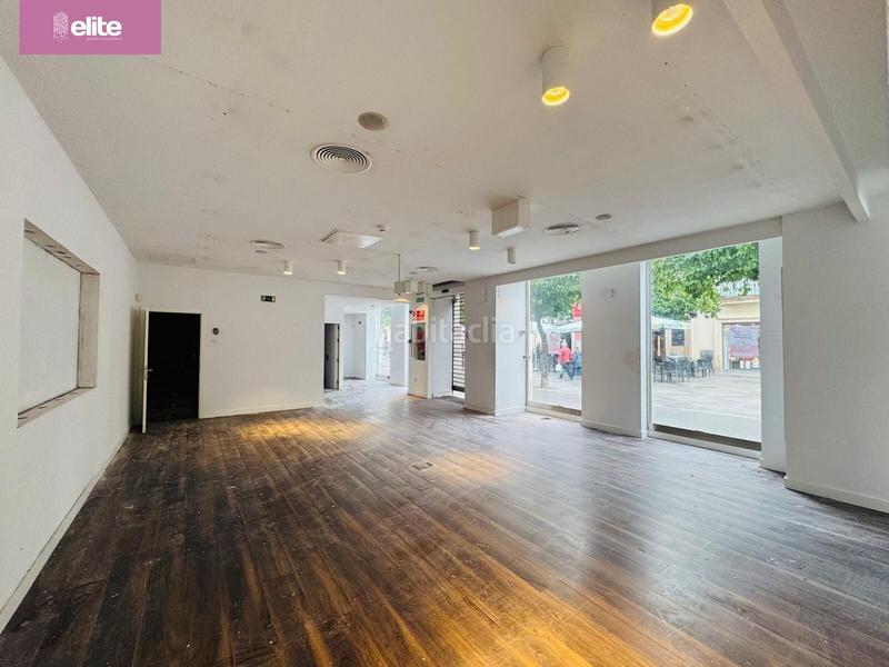 Foto 2d93919f-9b50-4598-9db2-5b36d7dfe087. Location local commercial dans Centro Jerez de la Frontera