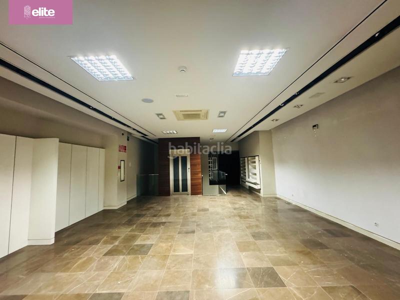 Foto 3b160e27-4f50-4edd-b64f-bb3145c79320. Location local commercial dans Centro Jerez de la Frontera