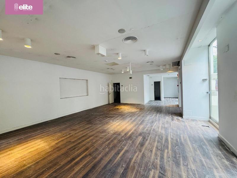 Foto 913f20e3-84a7-4c19-bf47-9bf95e2ee82e. Location local commercial dans Centro Jerez de la Frontera