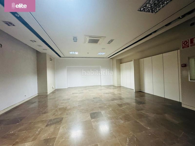 Foto cbb206dc-5f75-487d-ade7-939184fabc3c. Location local commercial dans Centro Jerez de la Frontera