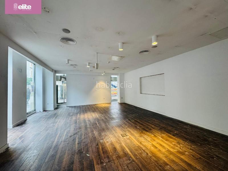 Foto dd2652ee-c12e-4c84-8045-ea31ecd107e9. Location local commercial dans Centro Jerez de la Frontera