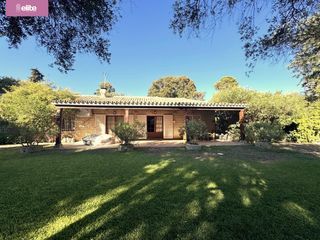 Chalet in Parque Avenida. Magnifico chalet