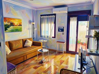 Apartamento en El Pópulo - Santa María. Luminoso y con patio privado.