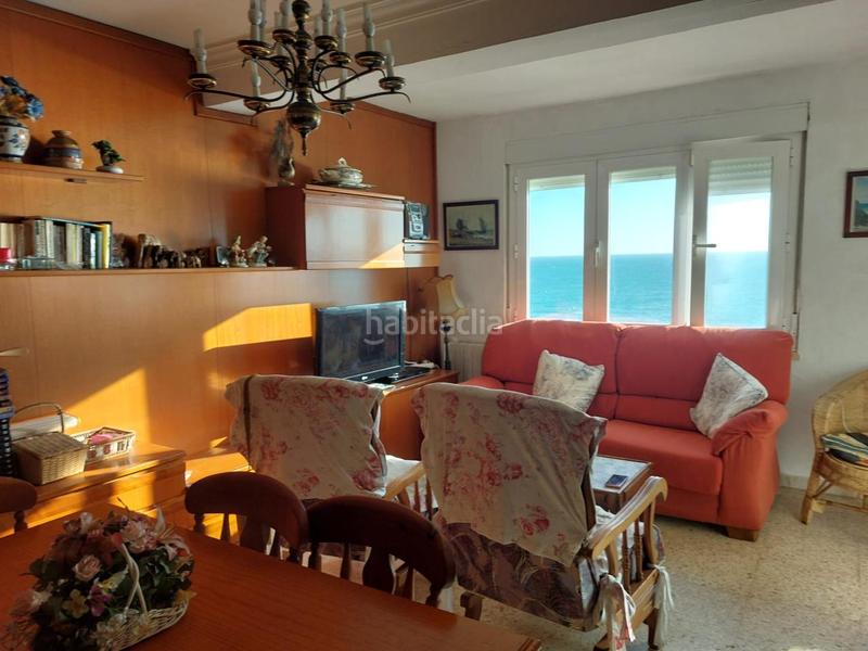 Foto b22c0d7e-6d3e-4bc5-b040-37283636198c. Miete etagenwohnung in Paseo Marítimo - San José - La Laguna Cádiz