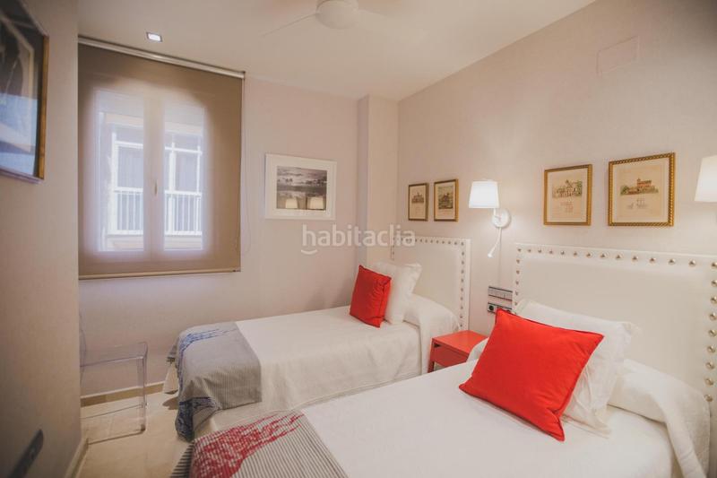 Foto f1959da8-1576-4c43-94bb-d78cb2df88ff. Miete appartement in La Caleta - La Viña Cádiz