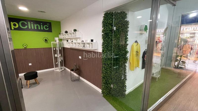 Foto efefe135-627a-465d-9b07-29d5eba8ac7e. Alquiler local comercial local reformado en una de las mejores calles comerciales. en Cádiz
