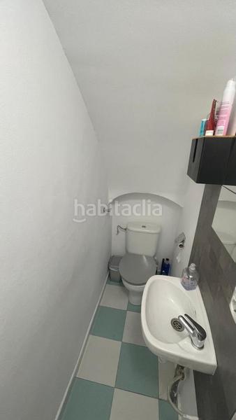 Foto ff1ed3d6-1635-432d-b595-e384b427bccc. Alquiler local comercial local reformado en una de las mejores calles comerciales. en Cádiz