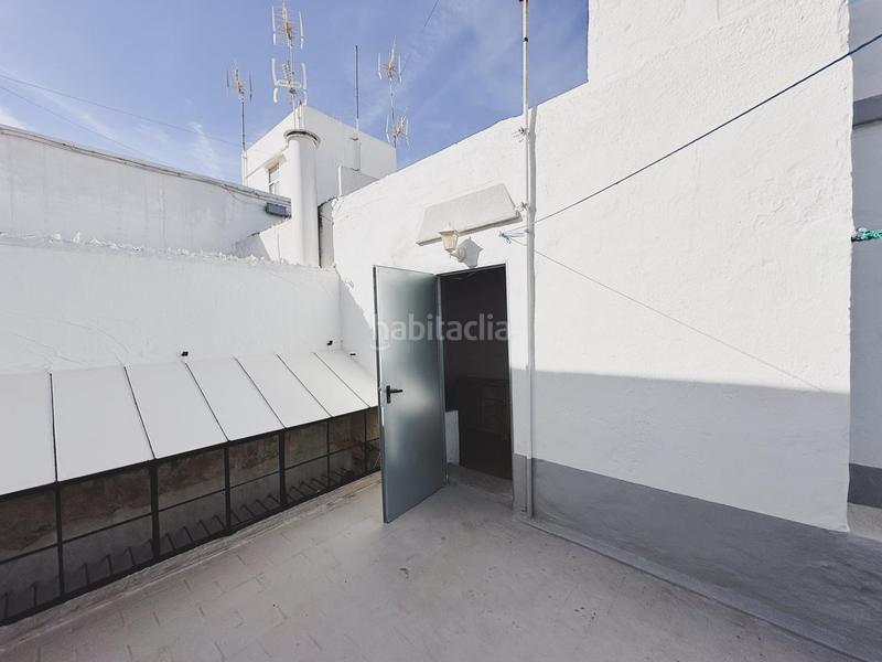 Foto b8b5773e-5840-4311-b1b8-2bbb1c0788d7. Pis a Alameda - Mentidero - Teatro Falla Cádiz