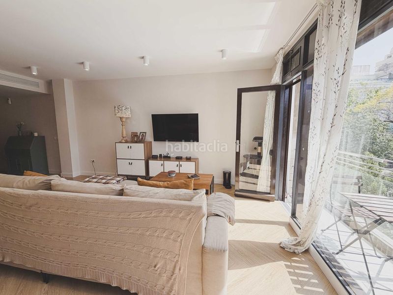 Foto 2af1e093-4239-4bb6-9b6a-b313c21fd5c8. Pis amb calefacció a Alameda - Mentidero - Teatro Falla Cádiz